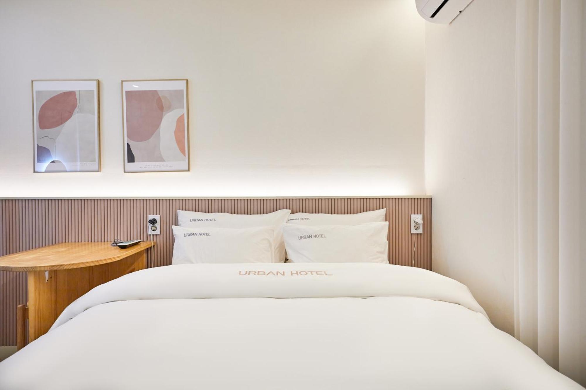 Urban Hotel Pyeongtaek Exteriör bild