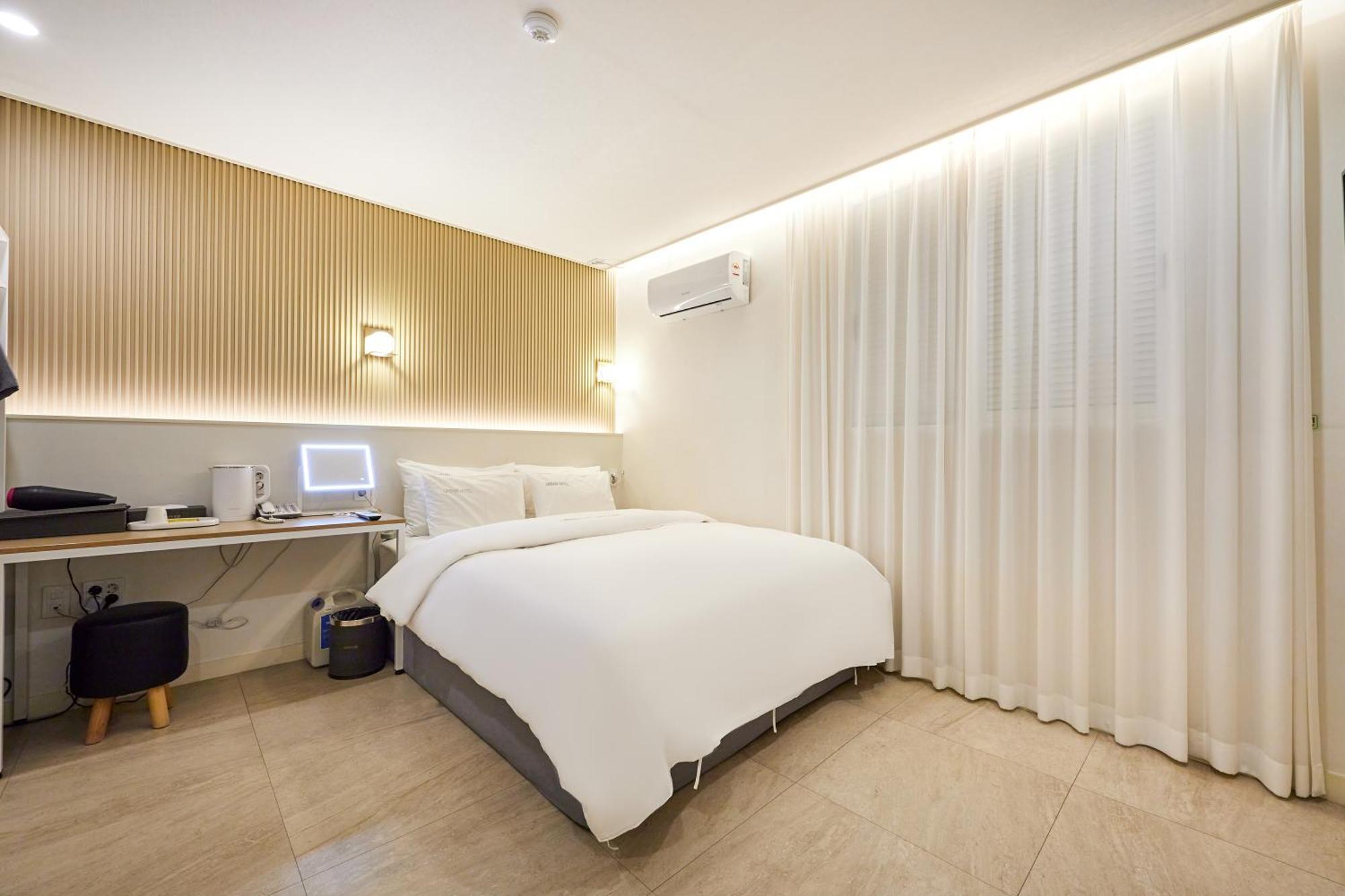 Urban Hotel Pyeongtaek Exteriör bild